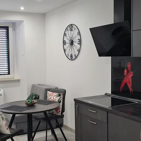 Apartman Julija 1 Rijeka Exterior photo