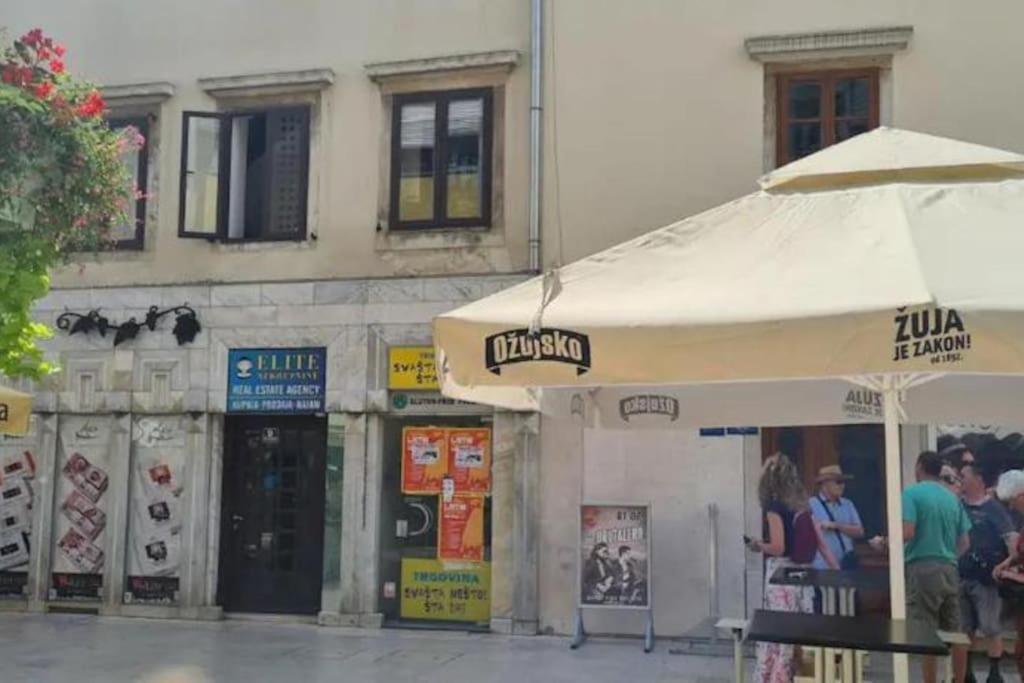 Apartman Julija 1 Rijeka Exterior photo